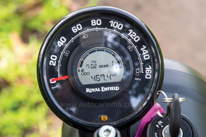 Royal Enfield Hunter 350 vs TVS Ronin comparison